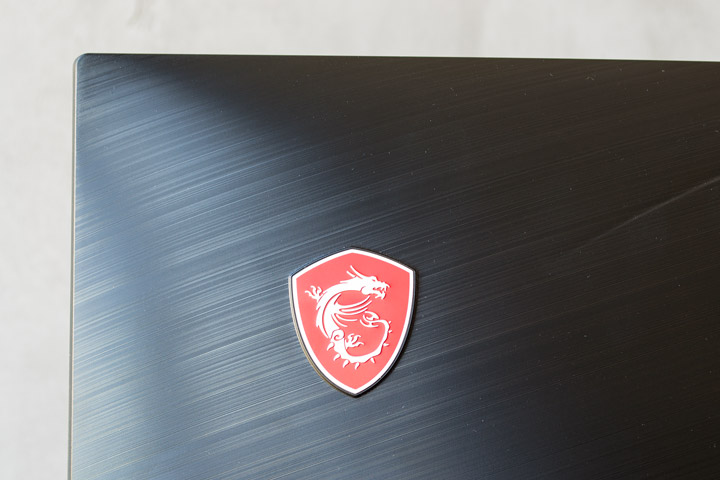MSI Optix MAG272CQR